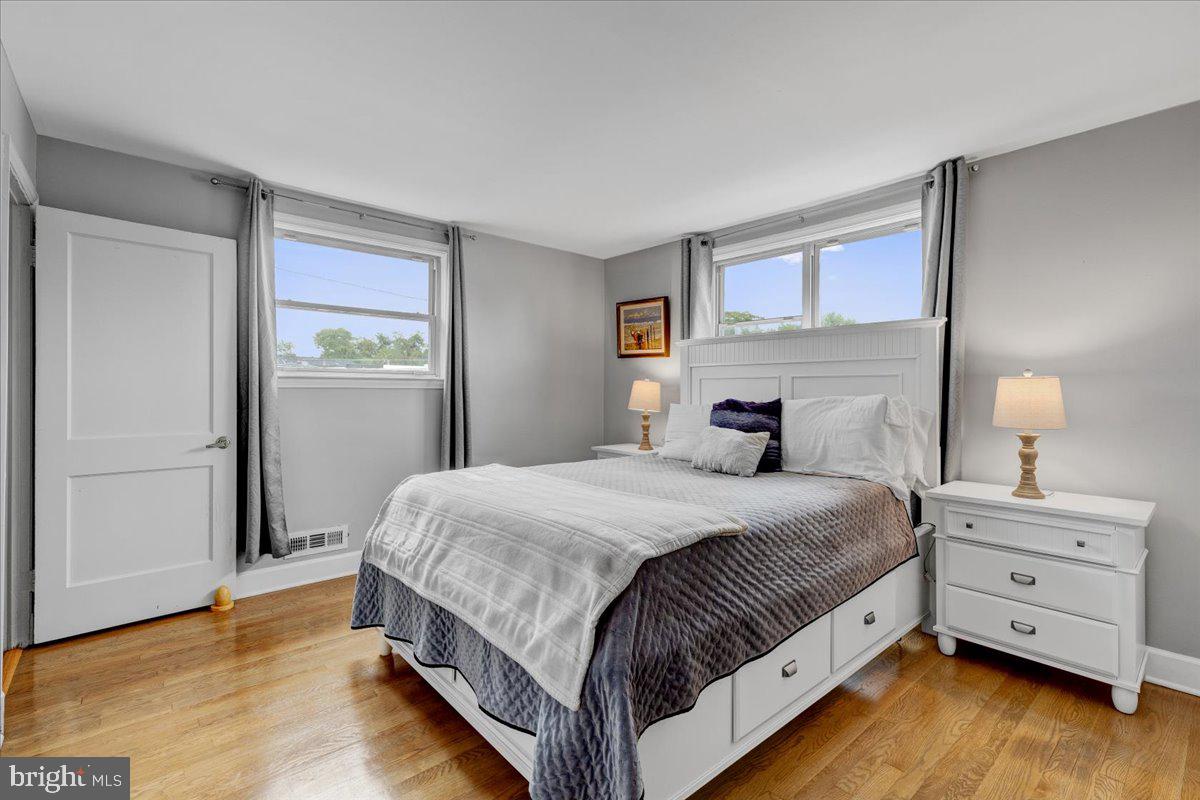 EASTFIELD - Residential