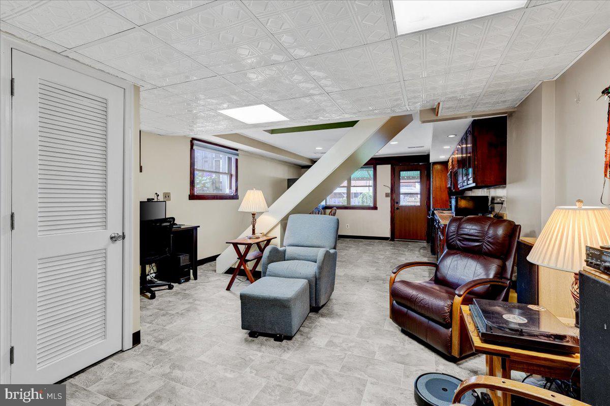 EASTFIELD - Residential