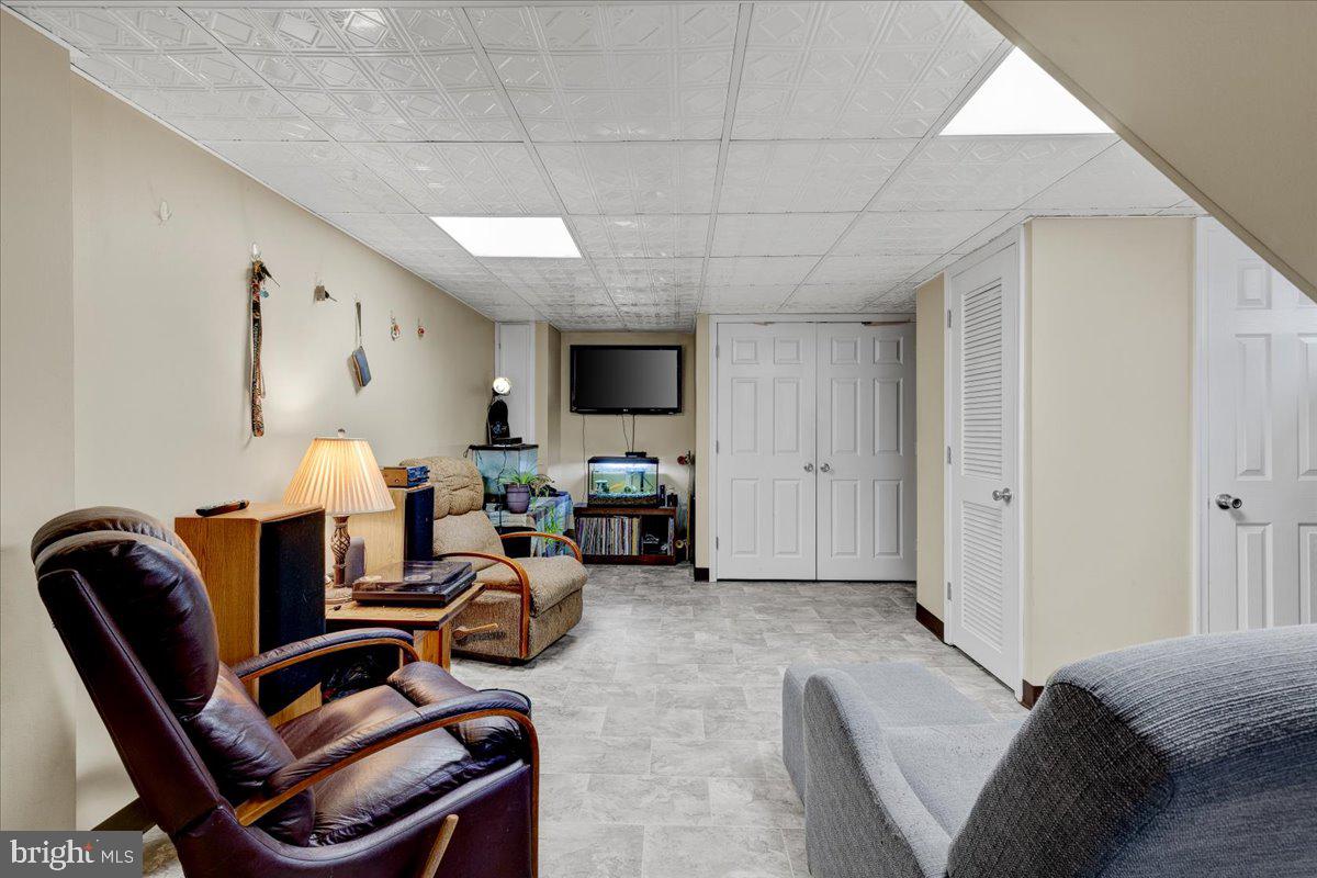 EASTFIELD - Residential