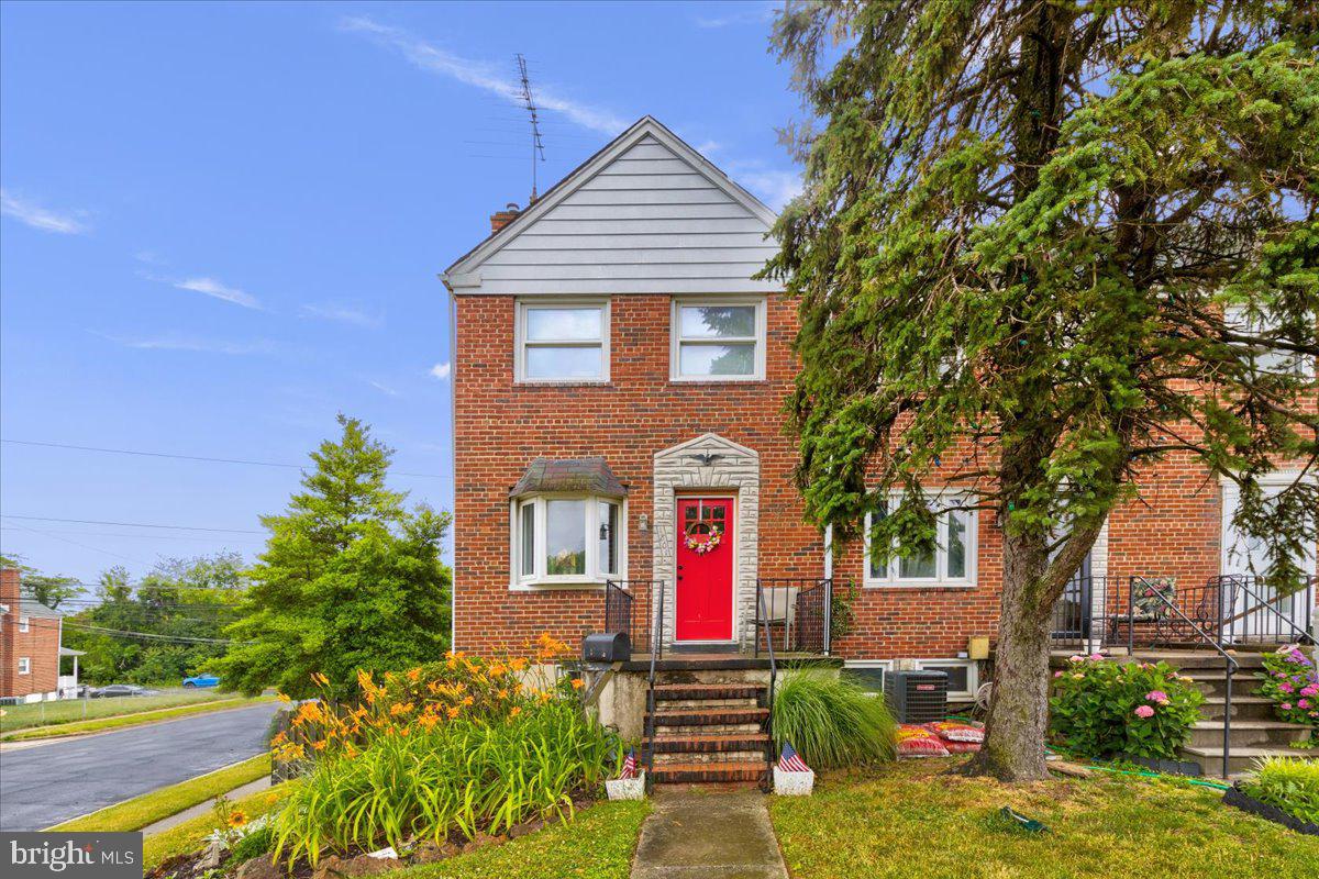 EASTFIELD - Residential