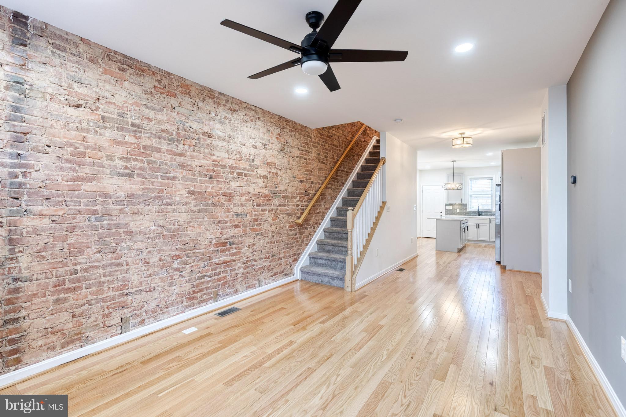 217 N BELNORD AVENUE