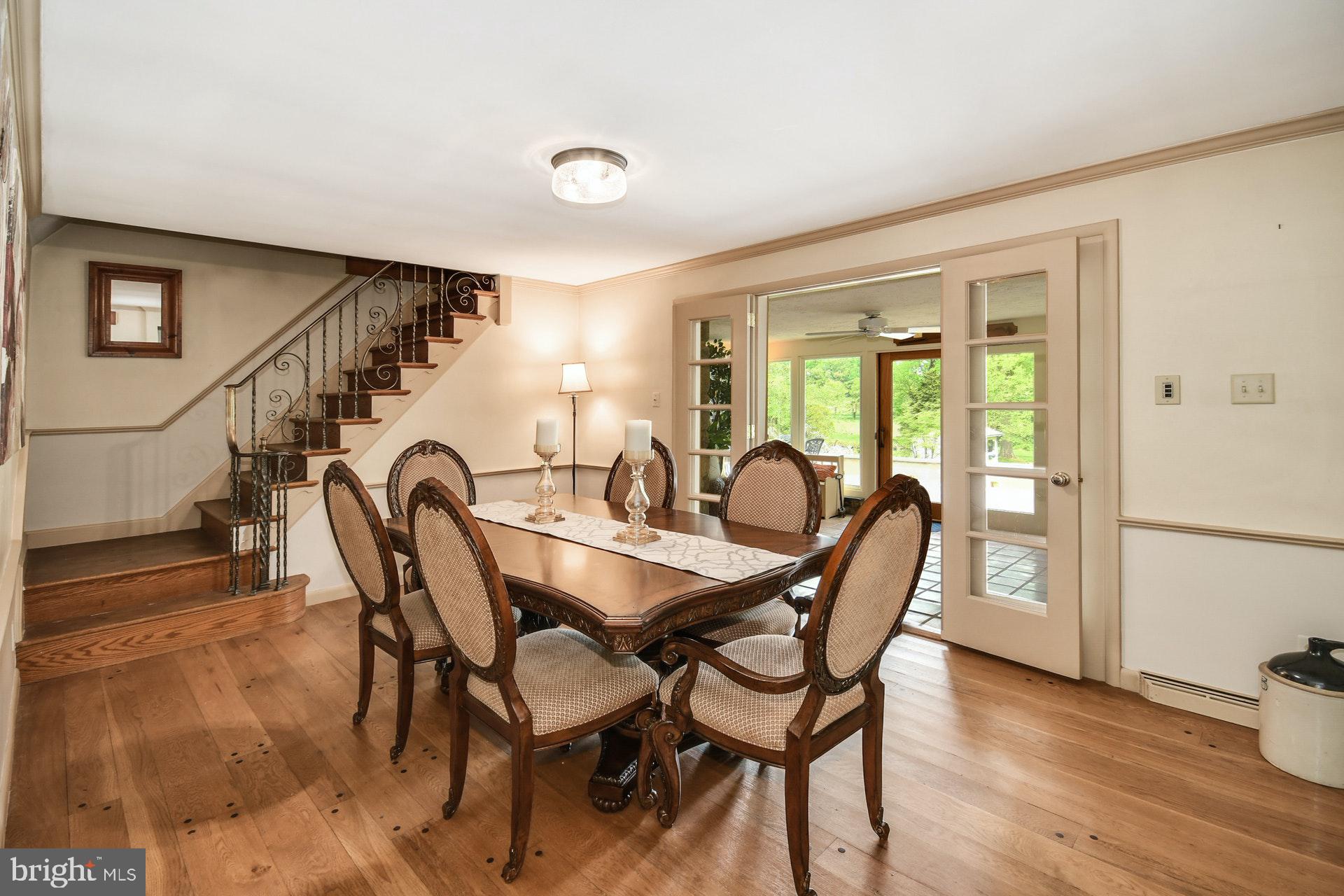 HUNTINGDON VALLEY - Residential