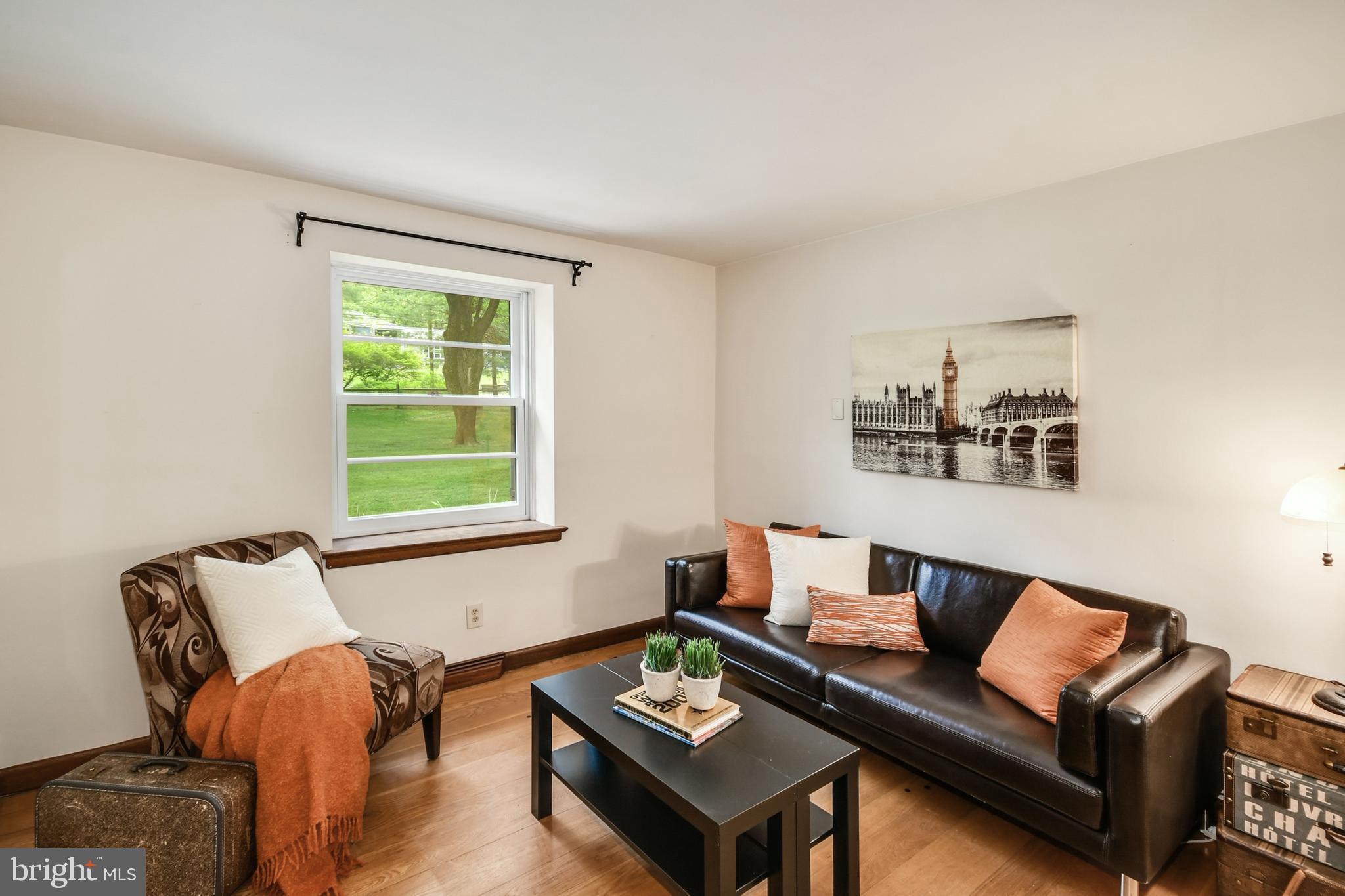 HUNTINGDON VALLEY - Residential