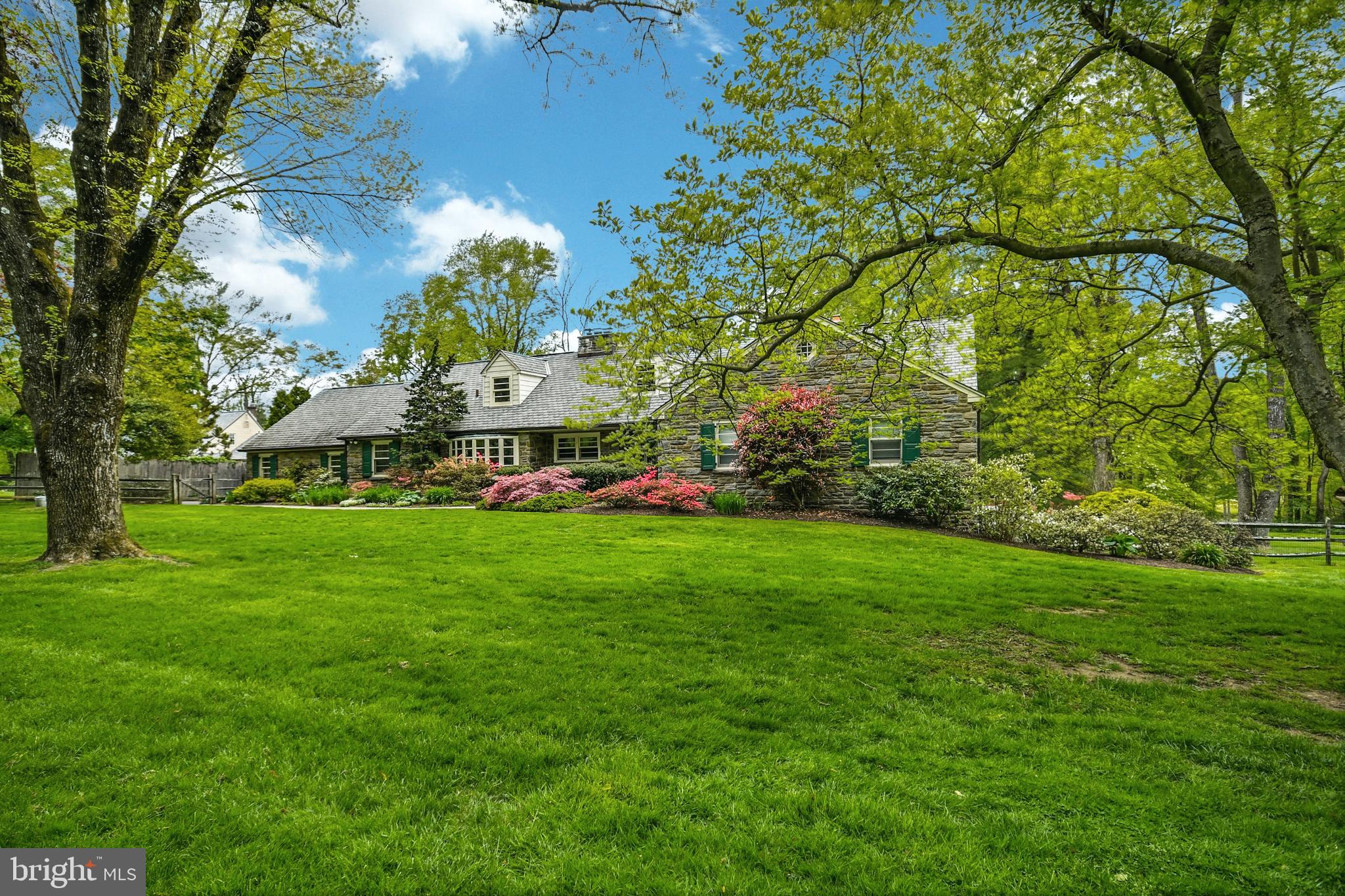 HUNTINGDON VALLEY - Residential