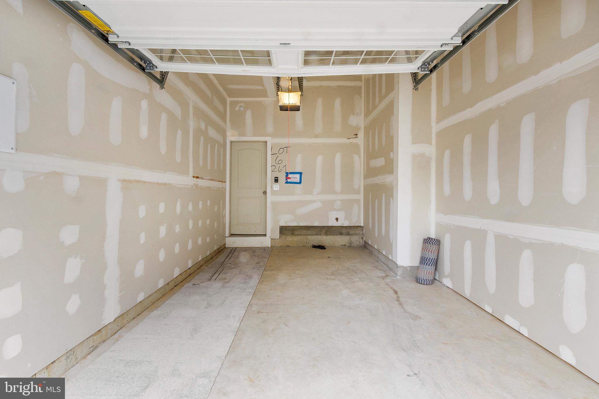 NEWTOWN WALK AT ELLIS PRESERVE - Residential Lease