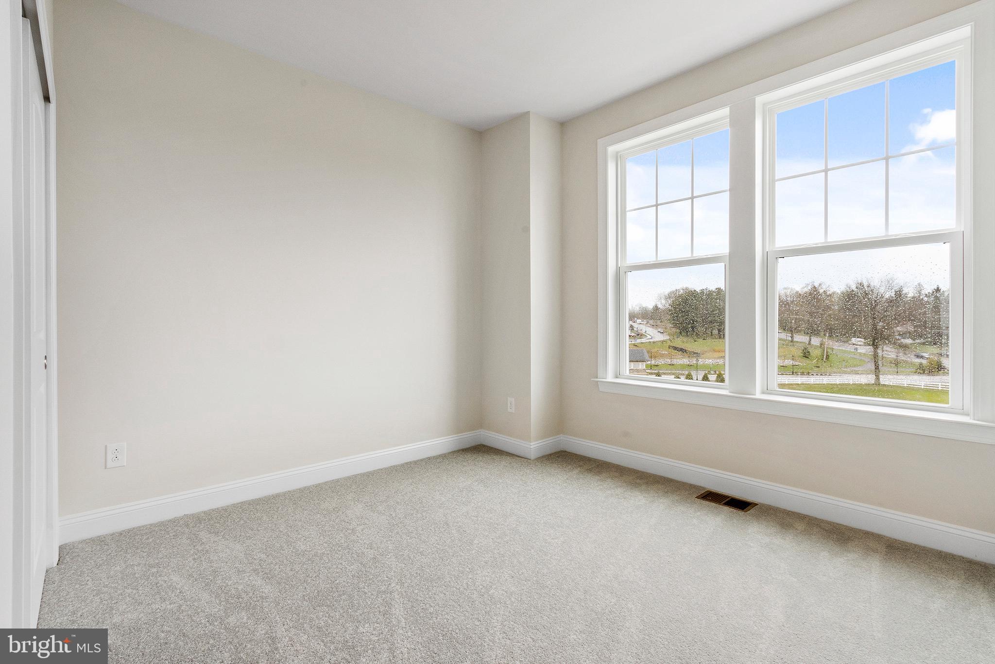 NEWTOWN WALK AT ELLIS PRESERVE - Residential Lease