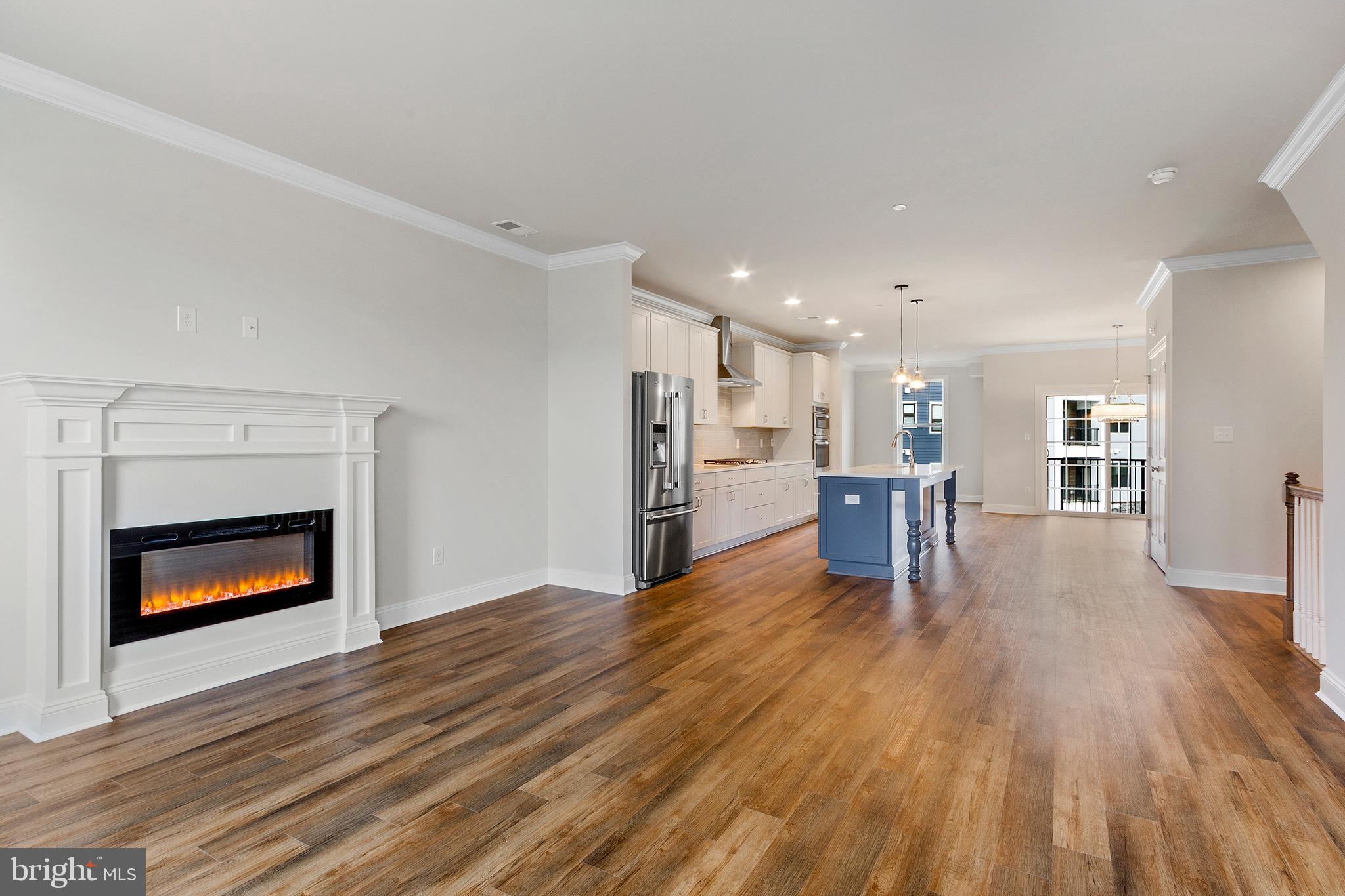 NEWTOWN WALK AT ELLIS PRESERVE - Residential Lease