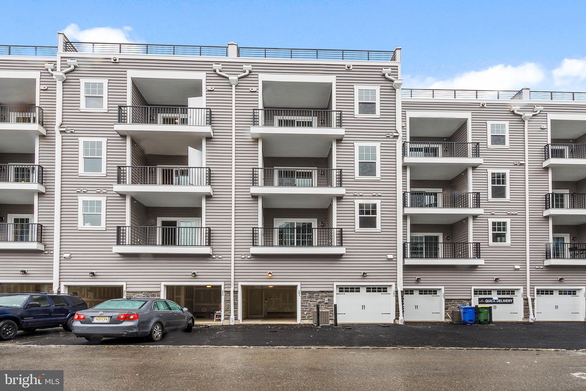 NEWTOWN WALK AT ELLIS PRESERVE - Residential Lease