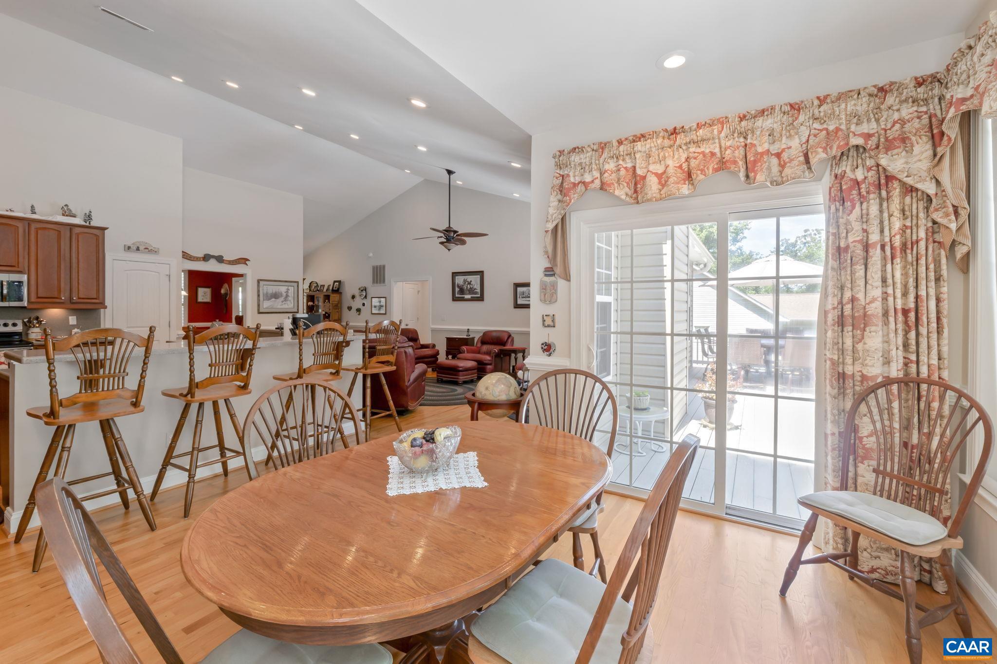 LAKE MONTICELLO - Residential