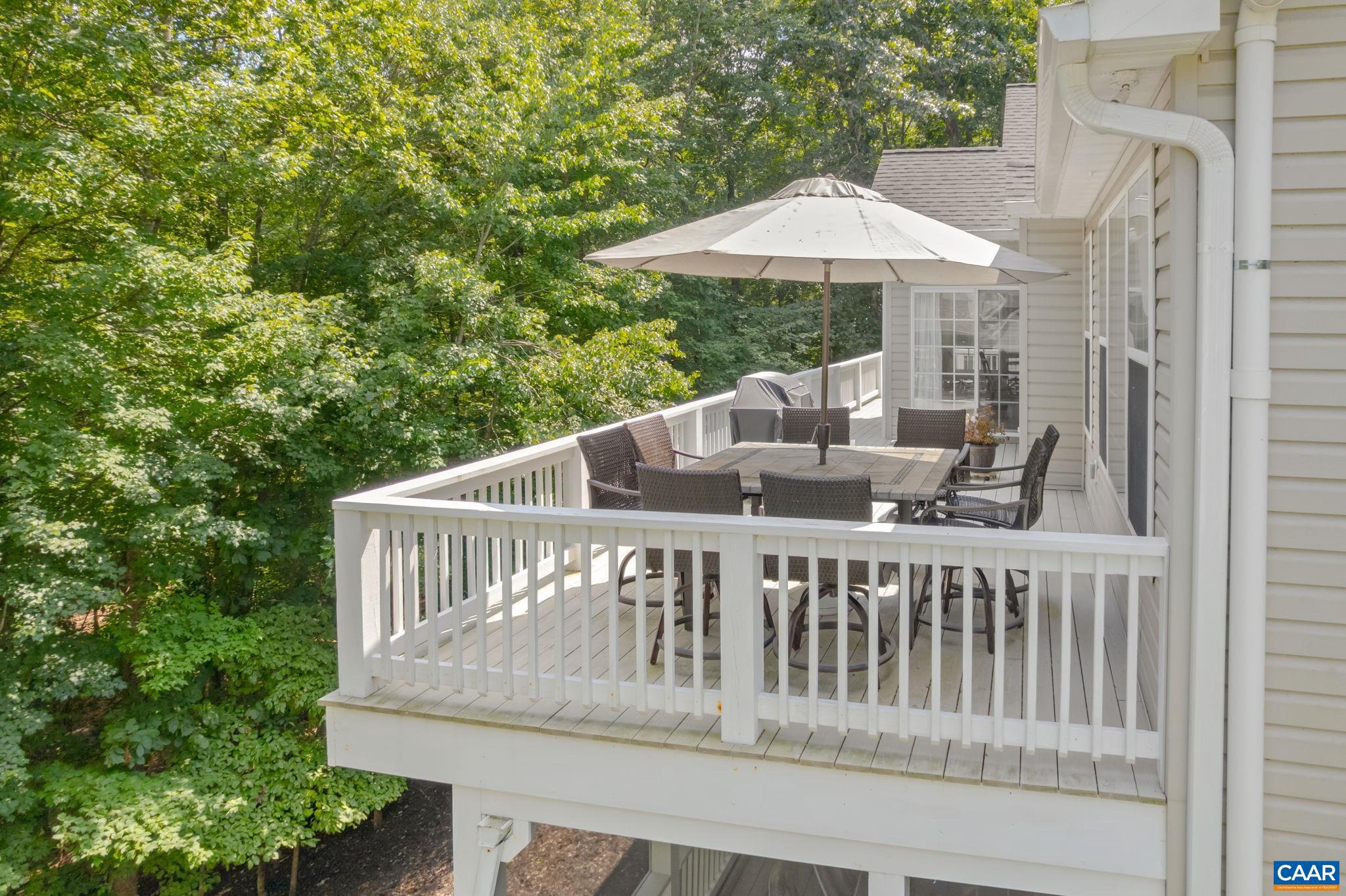 LAKE MONTICELLO - Residential