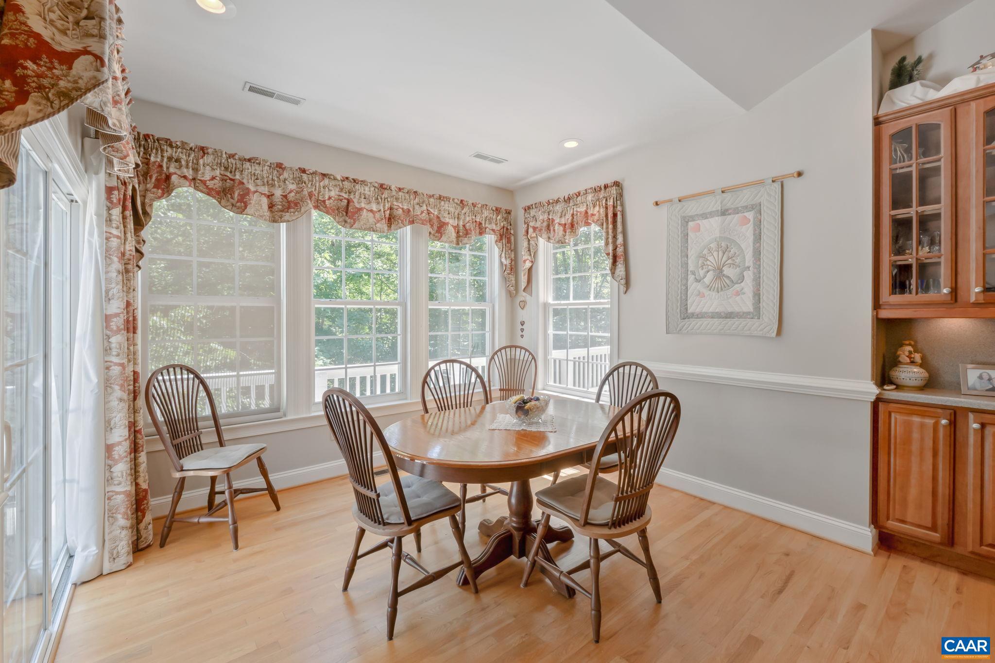 LAKE MONTICELLO - Residential