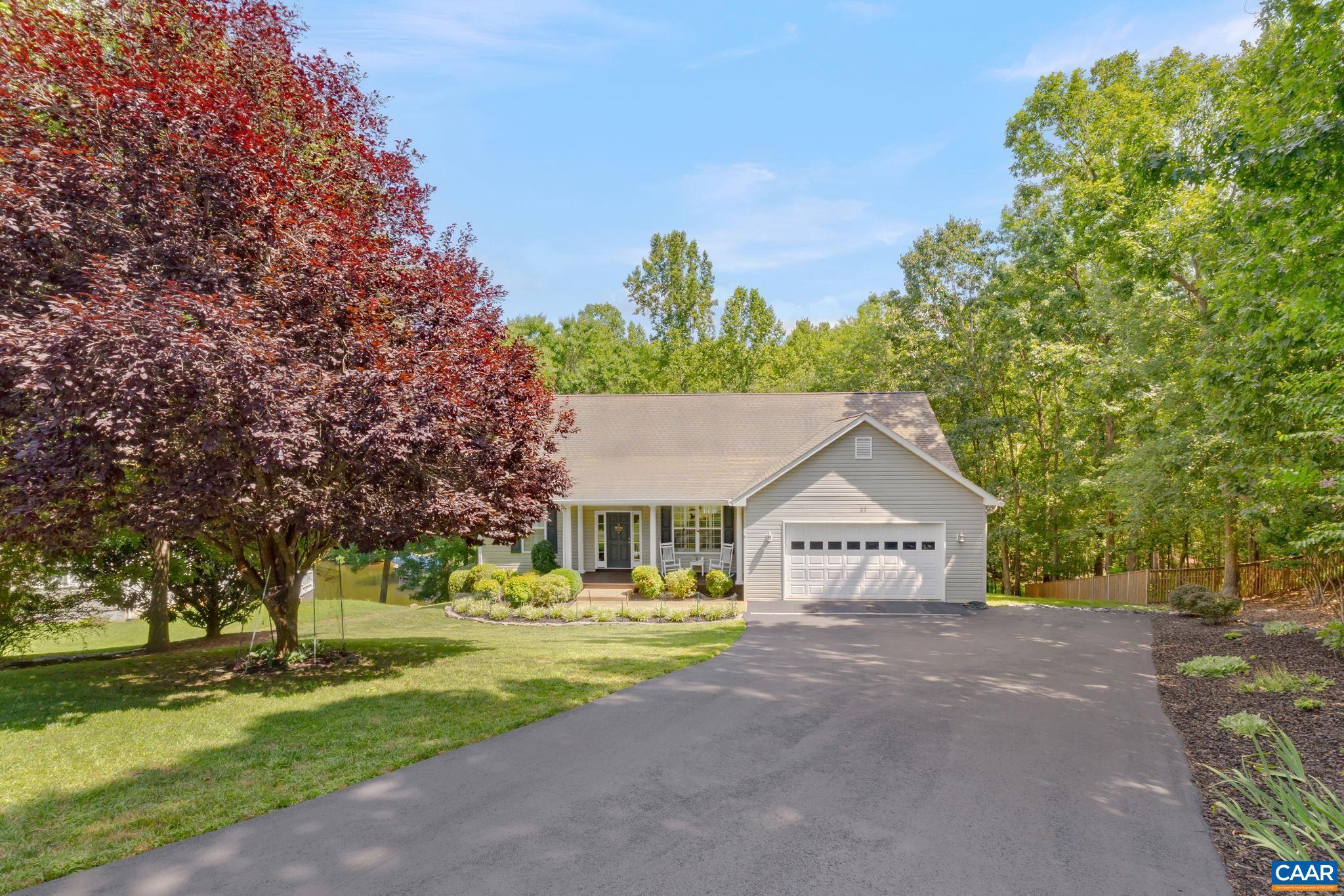 LAKE MONTICELLO - Residential