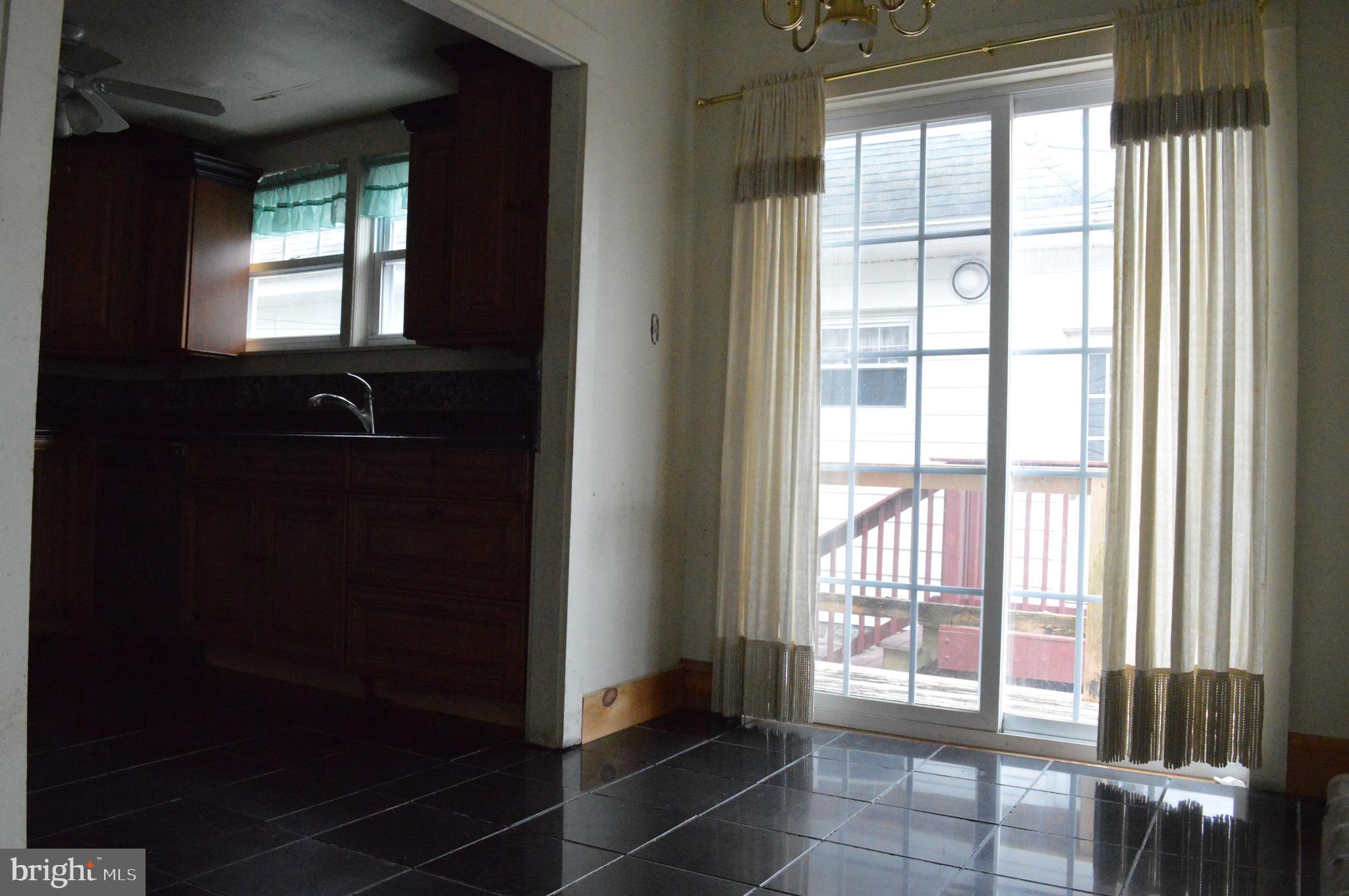 HAVERTOWN - Residential