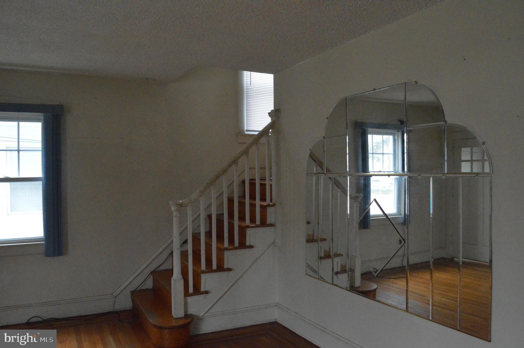 HAVERTOWN - Residential