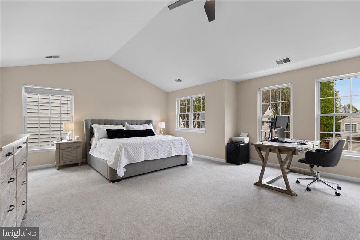 RIDGEFIELD VILLAGE - Residential