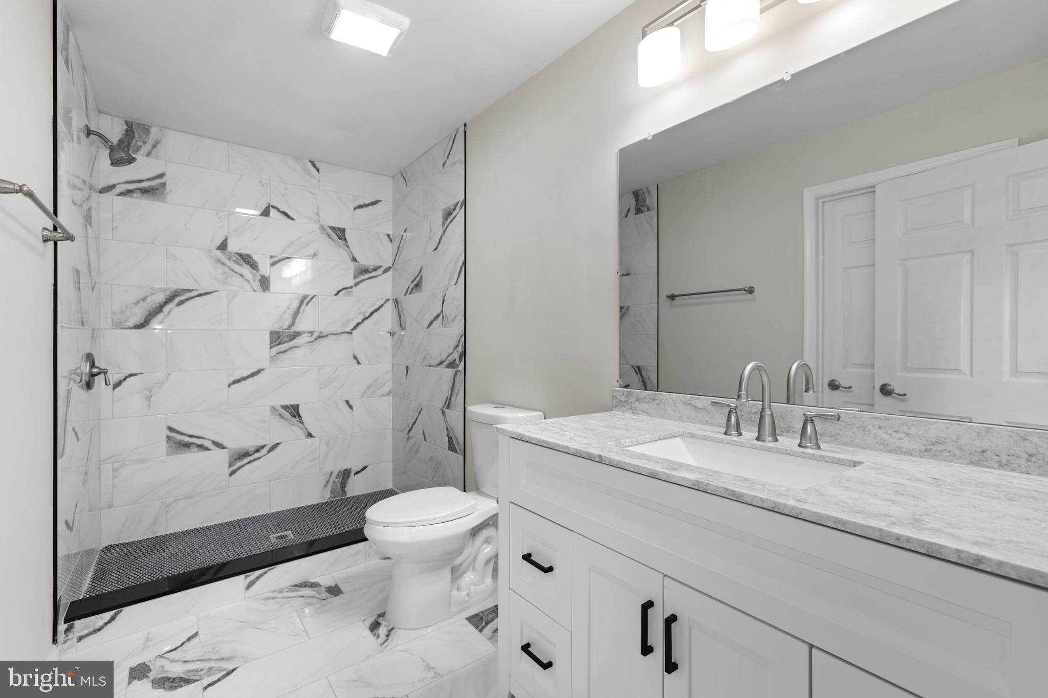 DOWNTOWN FREDERICKSBURG - Residential Lease