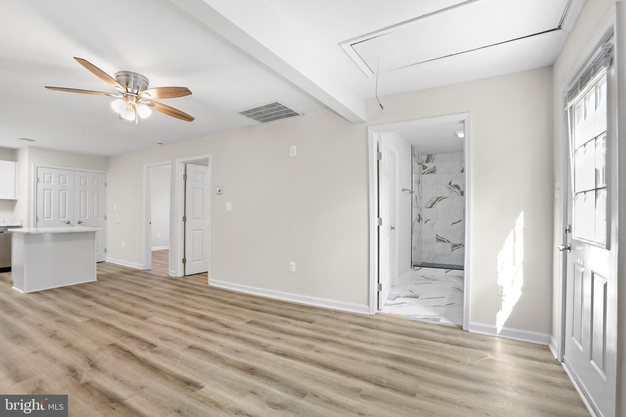 DOWNTOWN FREDERICKSBURG - Residential Lease