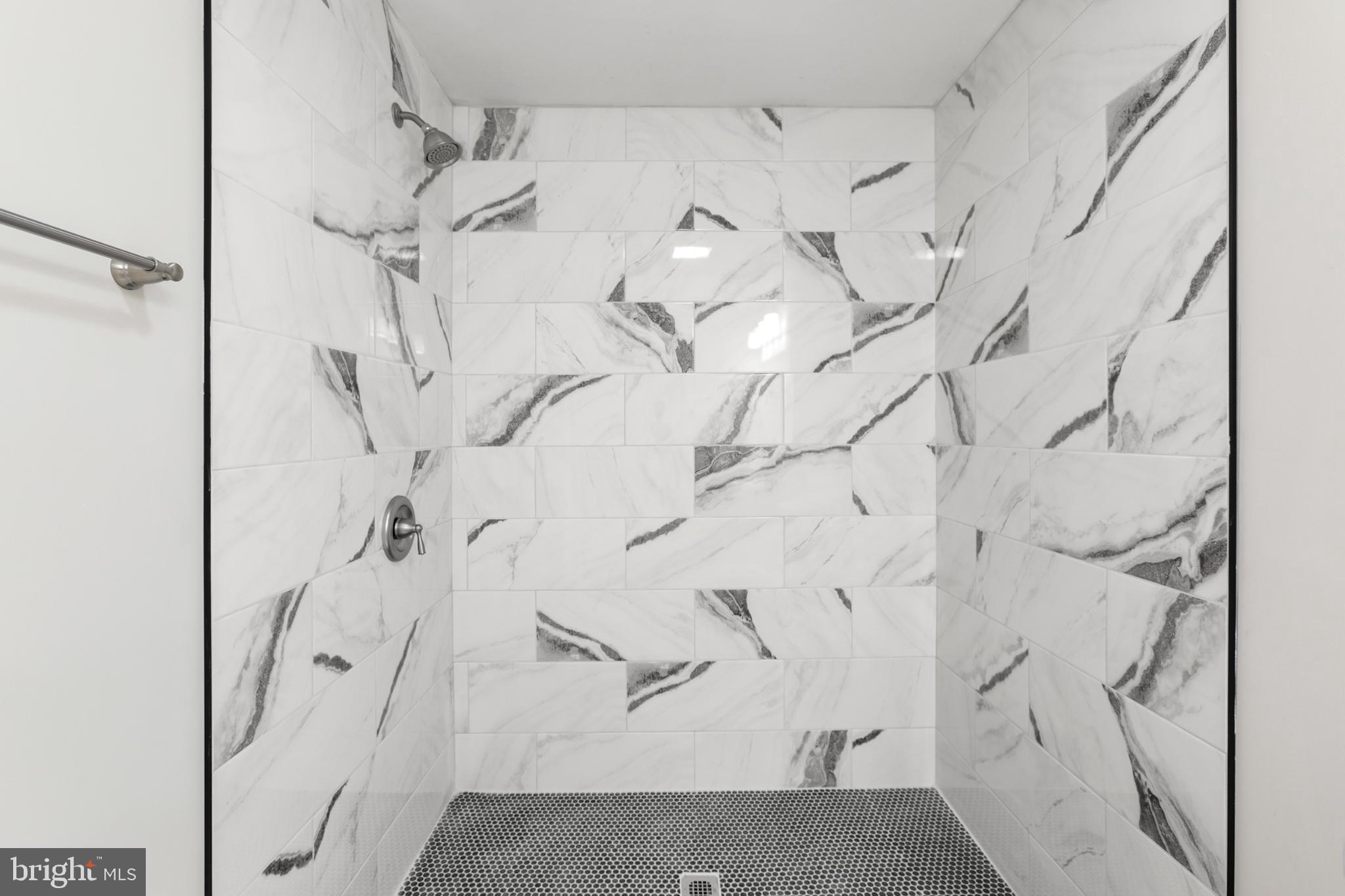 DOWNTOWN FREDERICKSBURG - Residential Lease