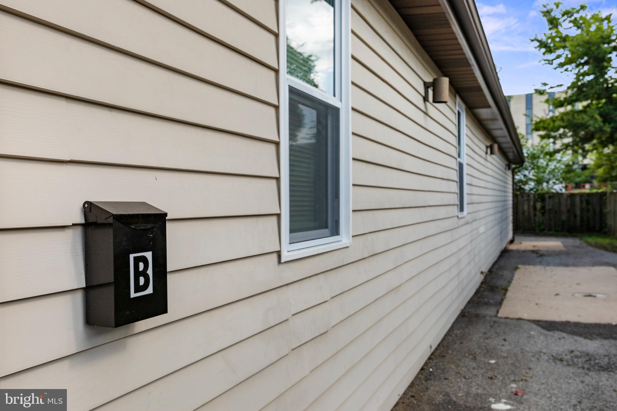 DOWNTOWN FREDERICKSBURG - Residential Lease