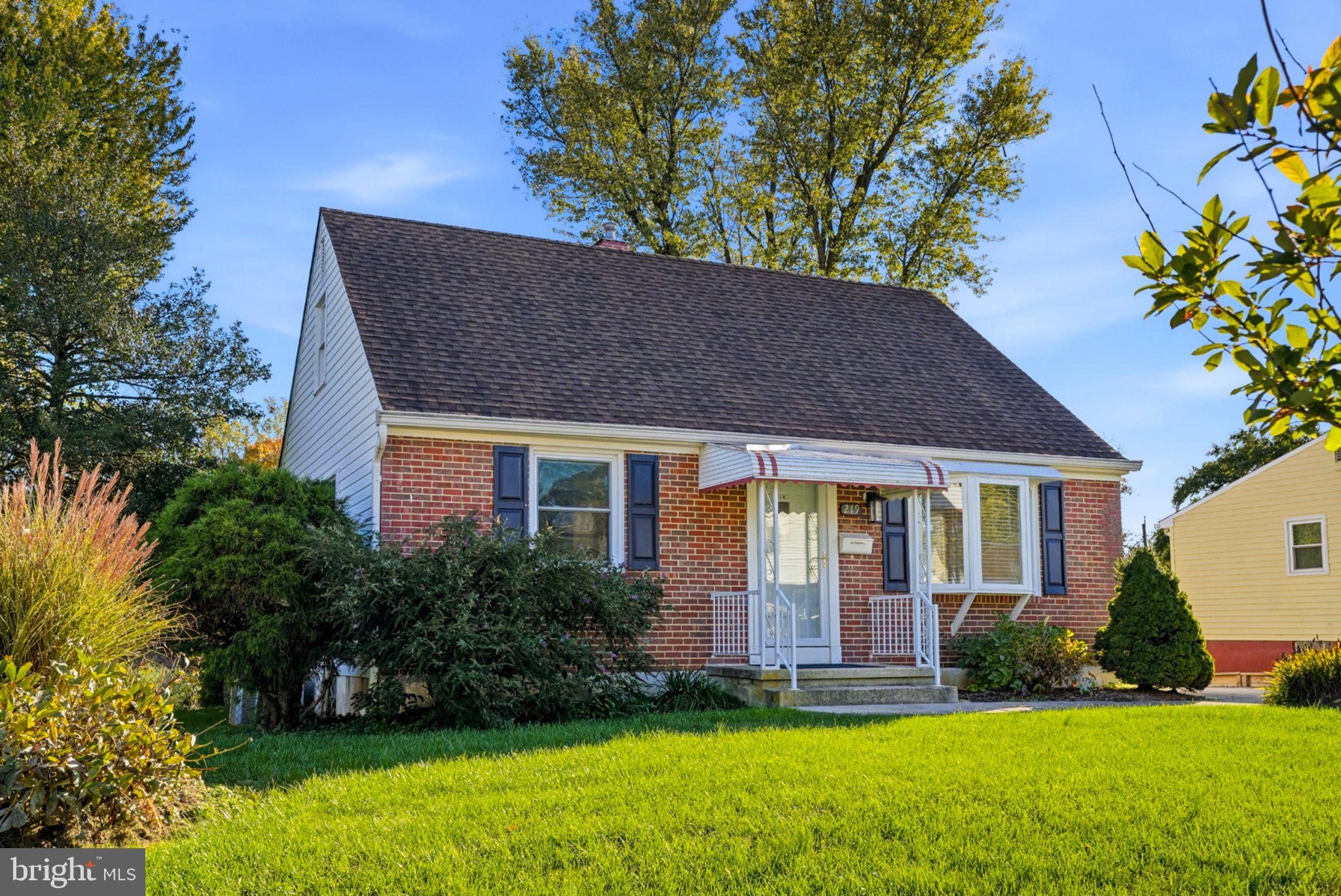 219 HOMEVALE ROAD
