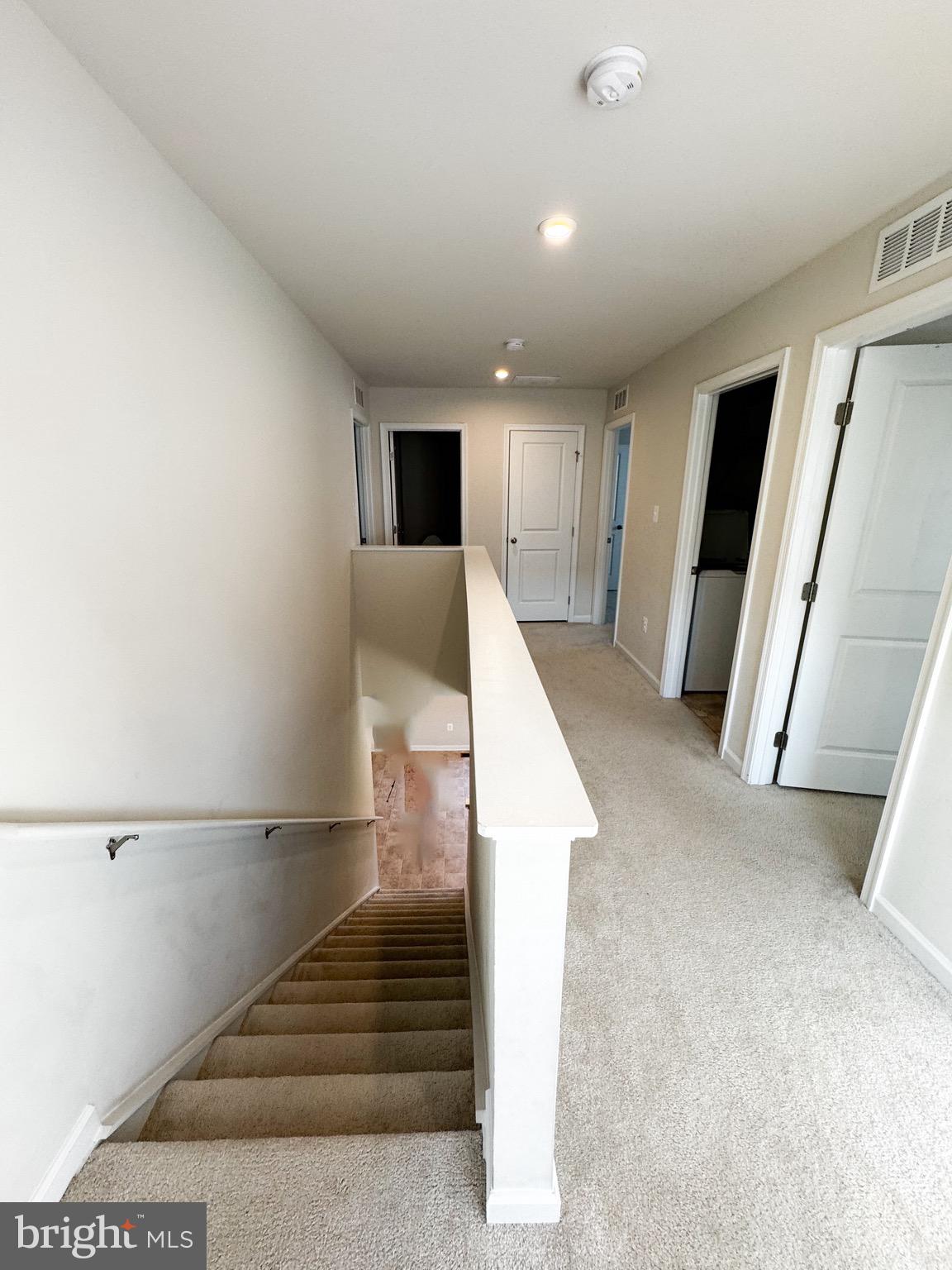 THE VILLAGE AT MIDDLETOWN - Residential Lease