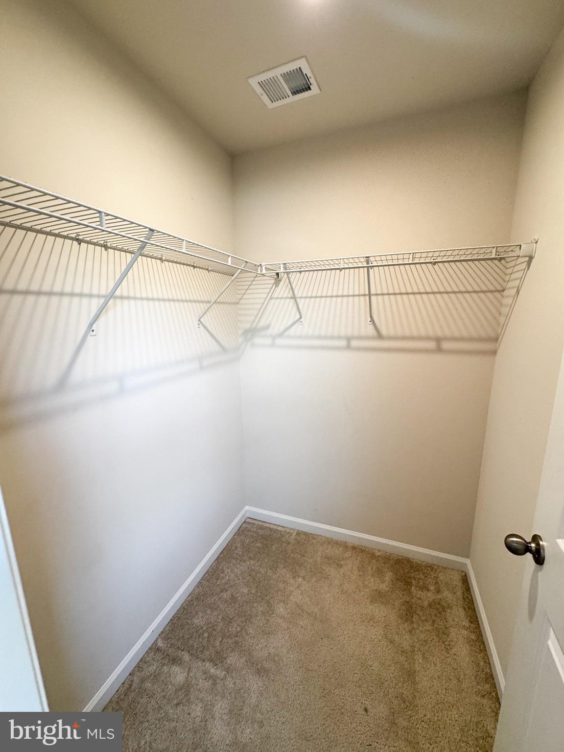 THE VILLAGE AT MIDDLETOWN - Residential Lease