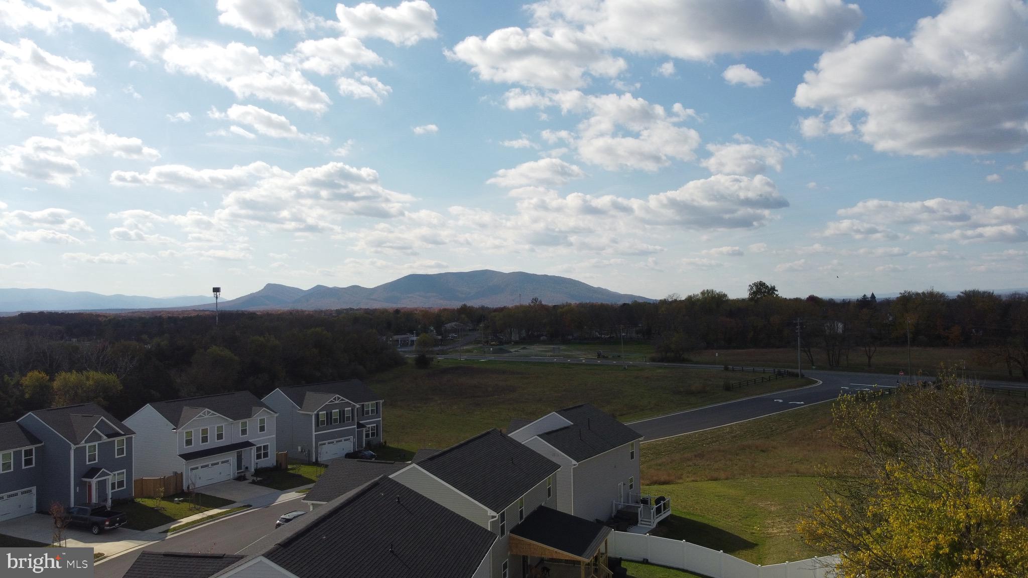 THE VILLAGE AT MIDDLETOWN - Residential Lease