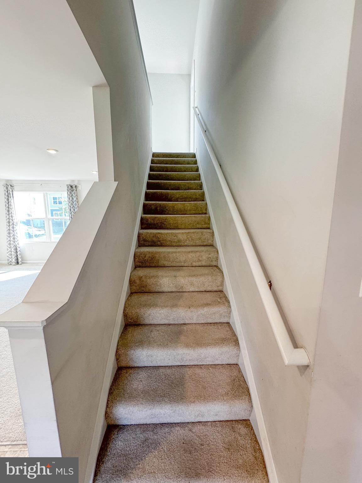 THE VILLAGE AT MIDDLETOWN - Residential Lease