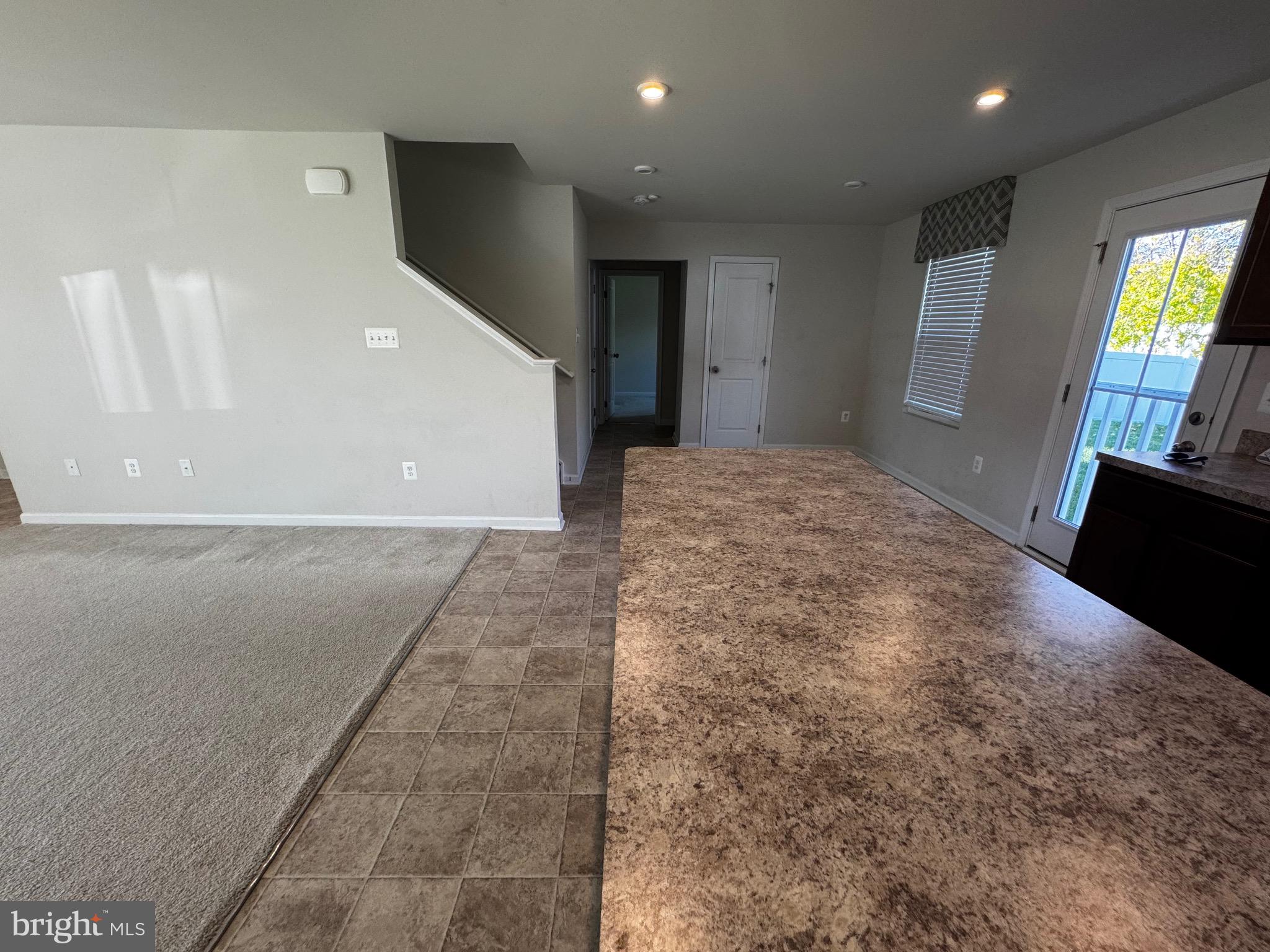 THE VILLAGE AT MIDDLETOWN - Residential Lease