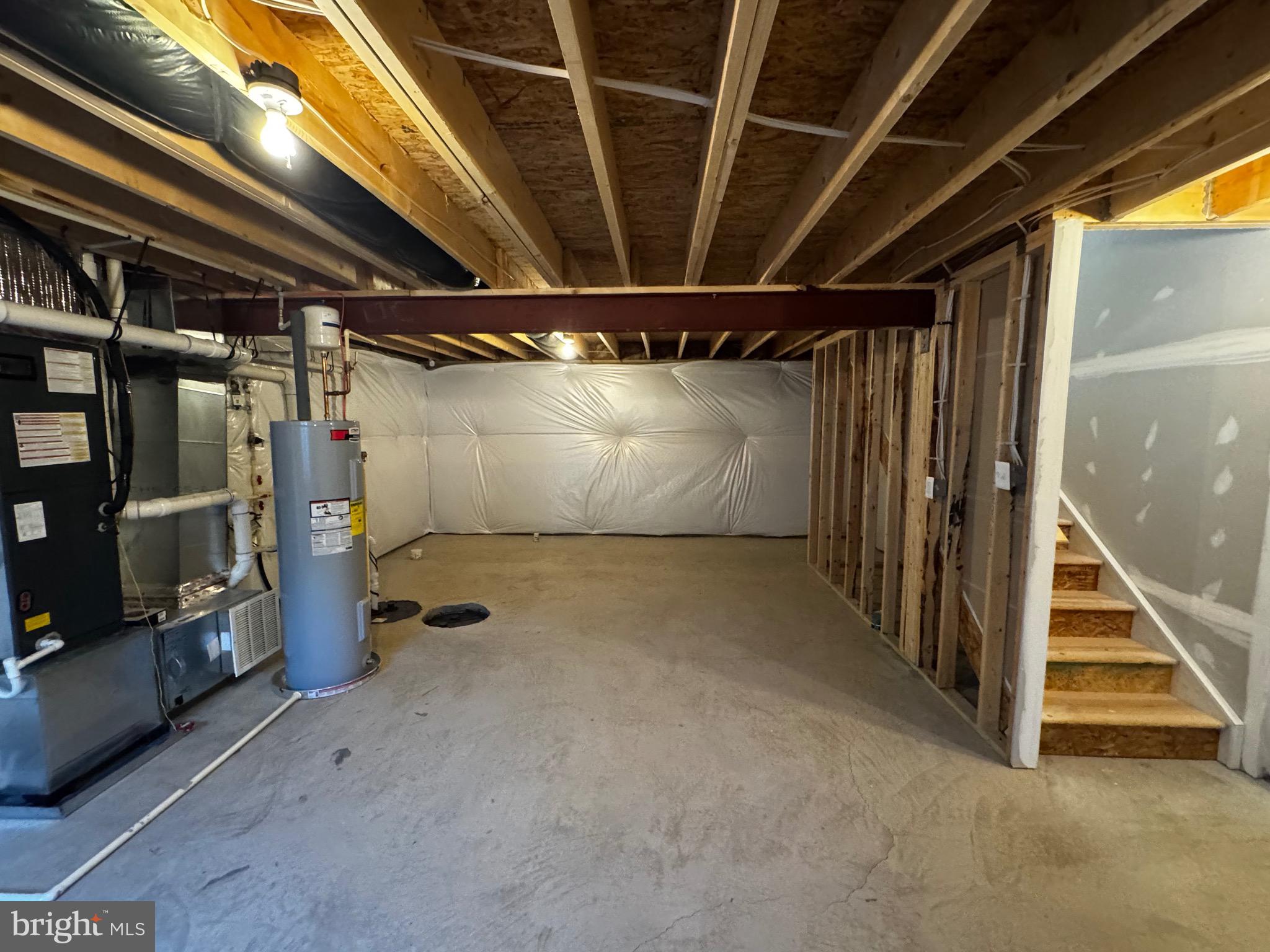 THE VILLAGE AT MIDDLETOWN - Residential Lease