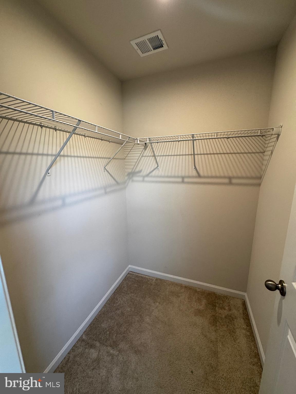 THE VILLAGE AT MIDDLETOWN - Residential Lease