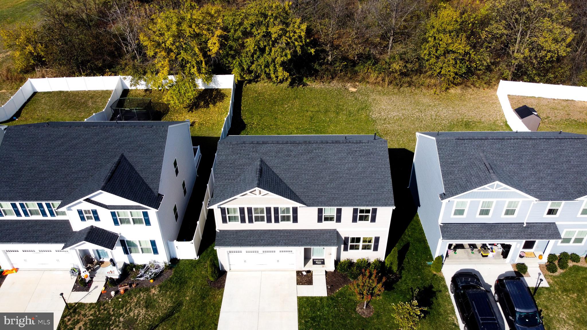 THE VILLAGE AT MIDDLETOWN - Residential Lease