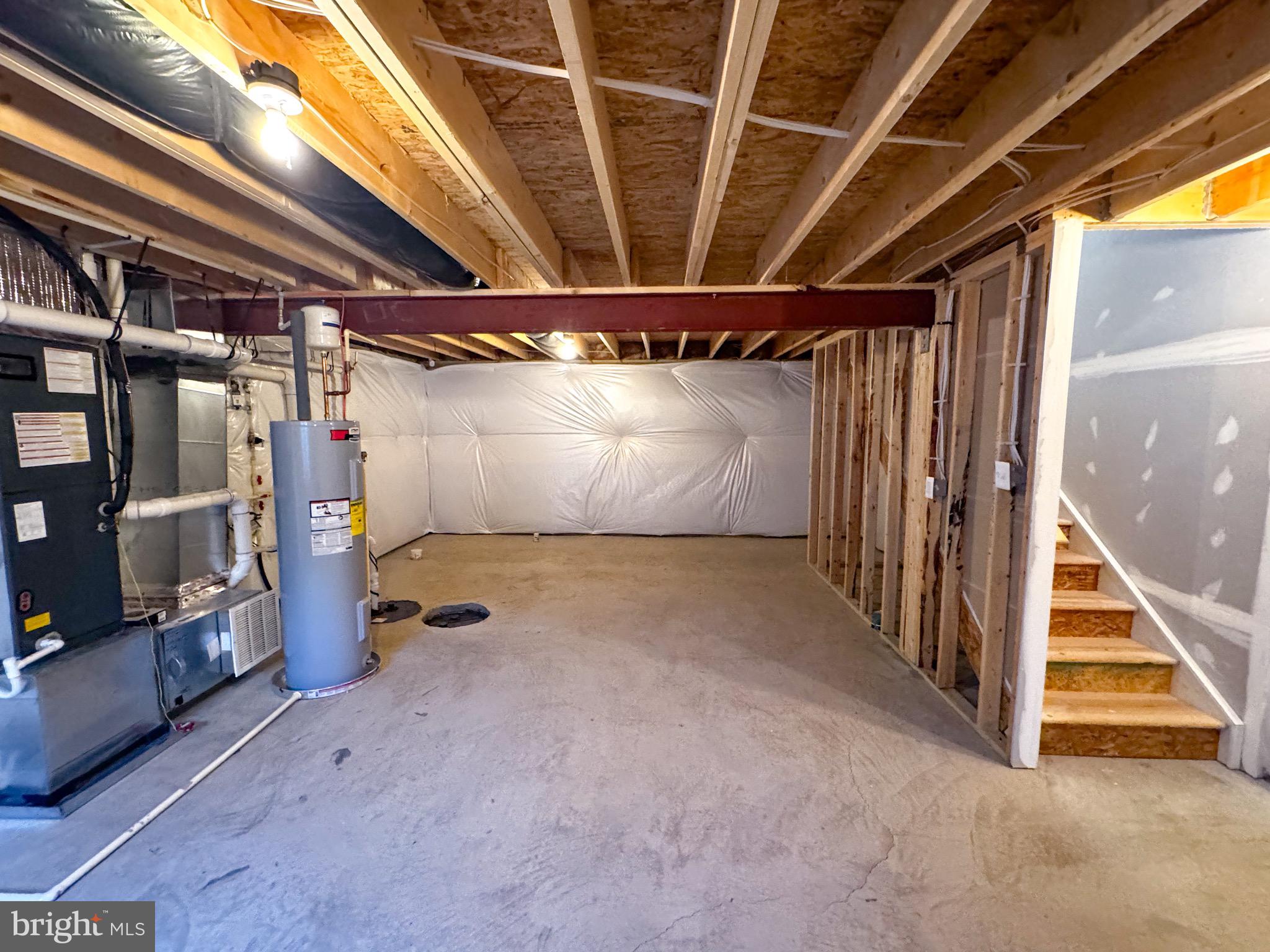 THE VILLAGE AT MIDDLETOWN - Residential Lease