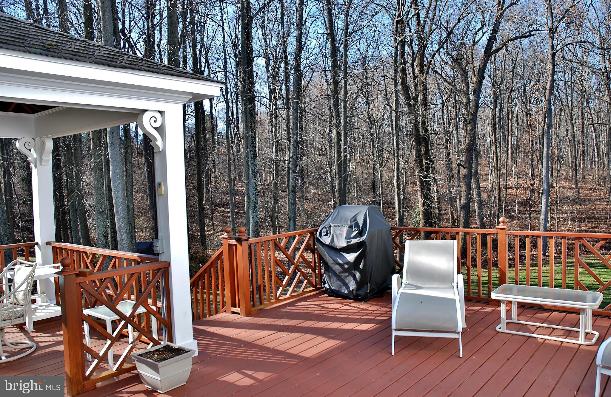 WESLEY HILLS - Residential