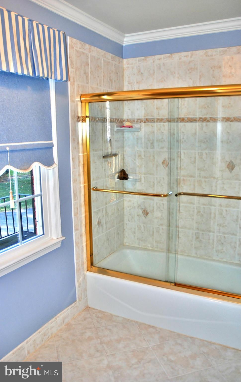 WESLEY HILLS - Residential