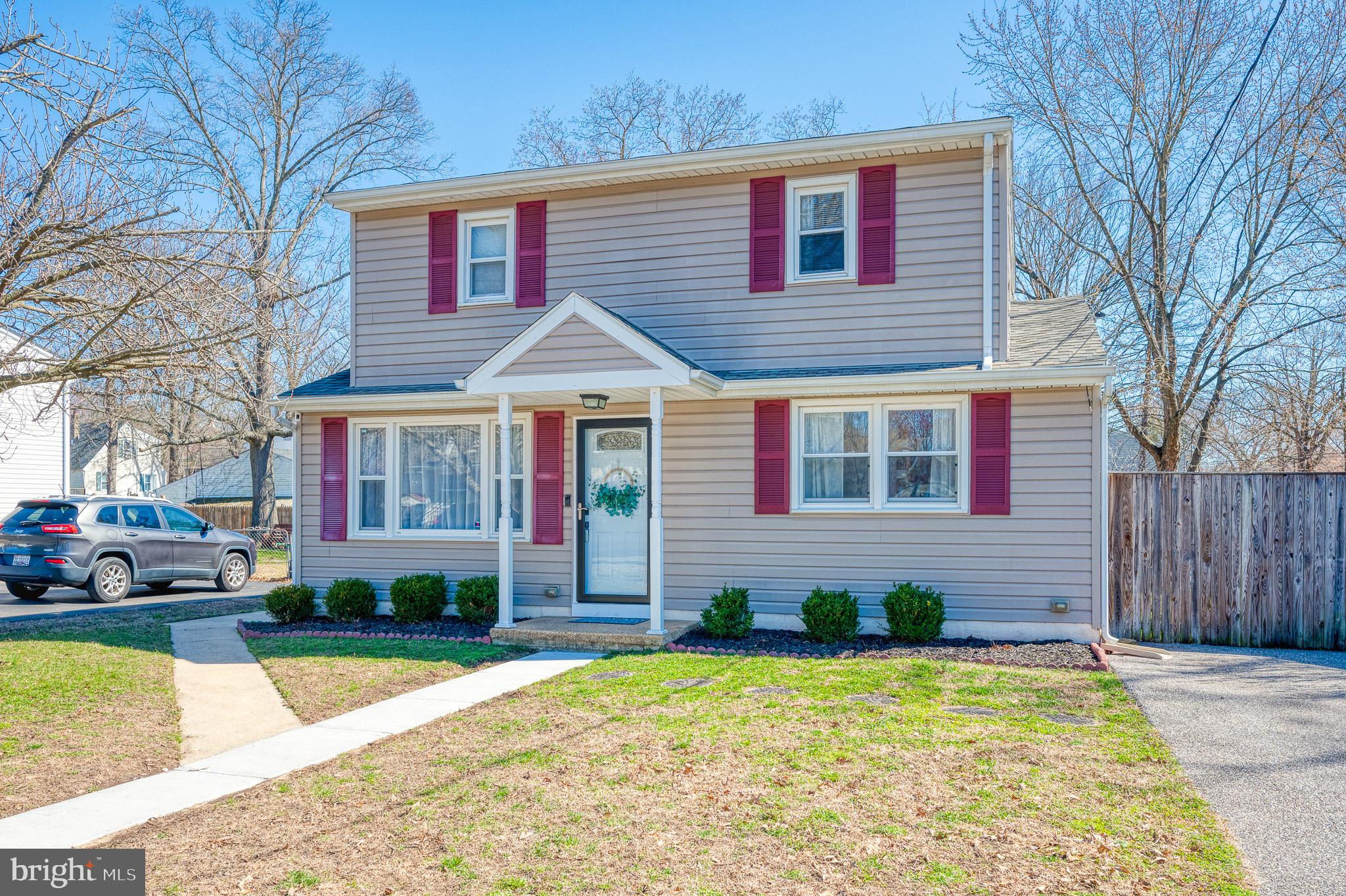UPPER MAGOTHY BEACH - Residential