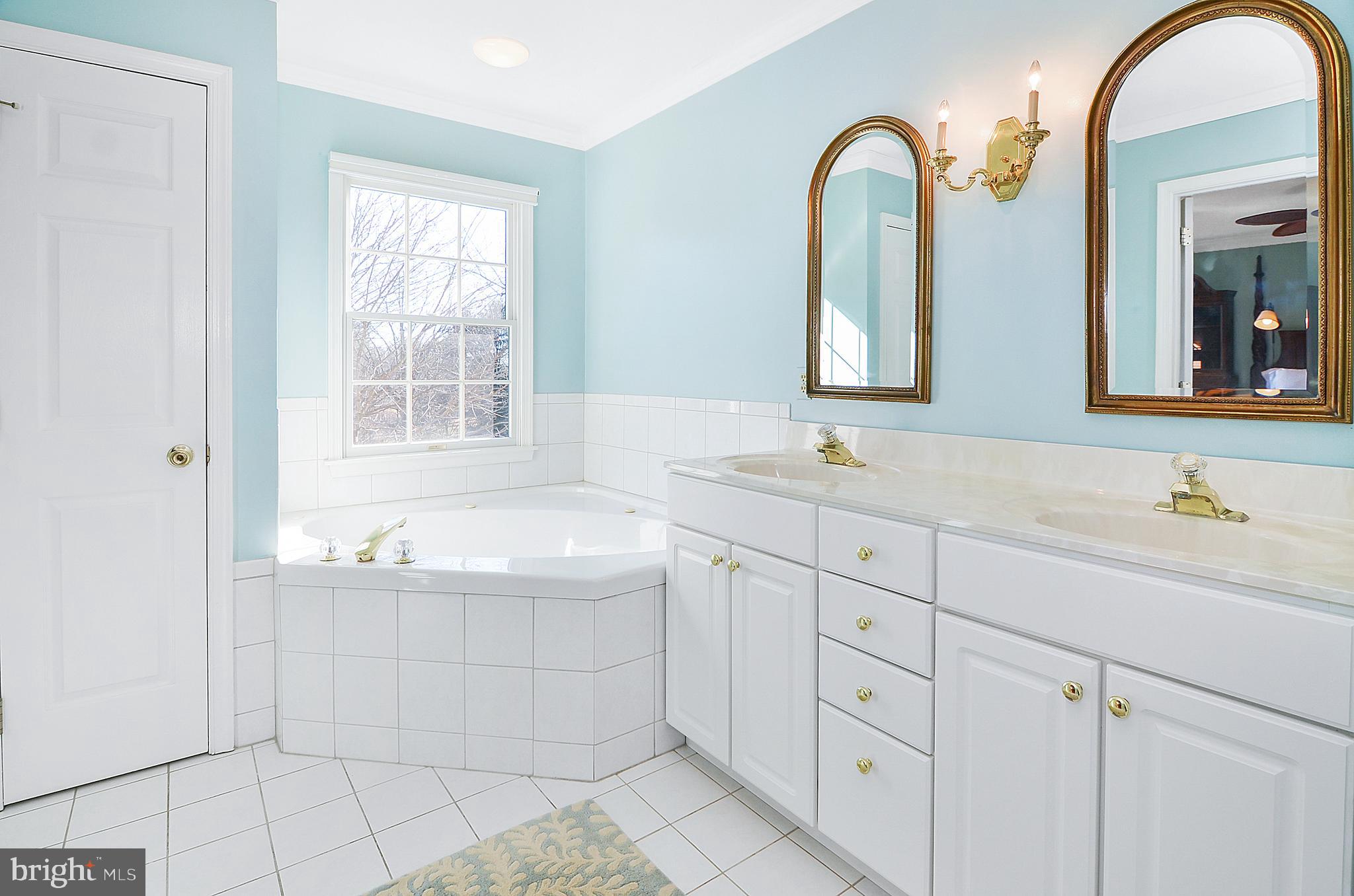 GLEN ELYN - Residential