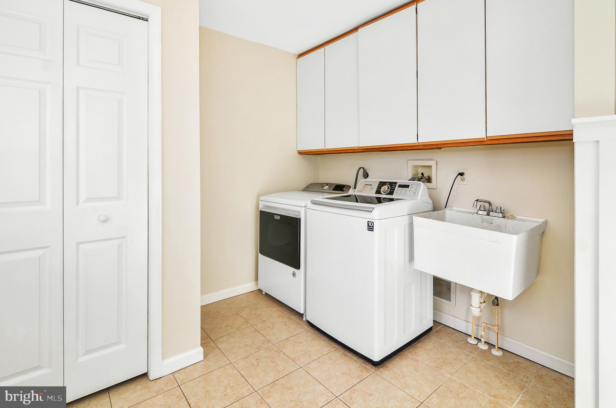 GLEN ELYN - Residential