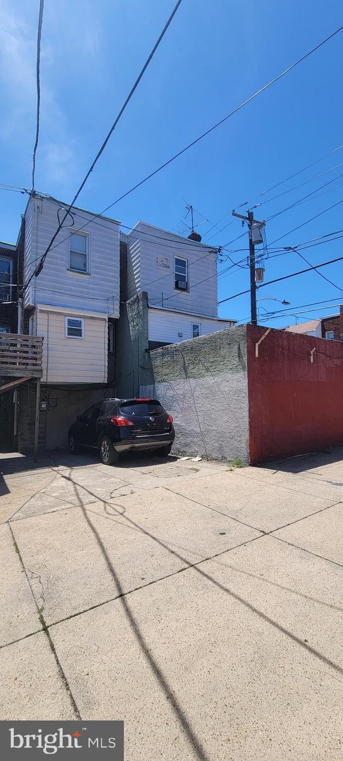 1501 E CHELTENHAM AVENUE 03