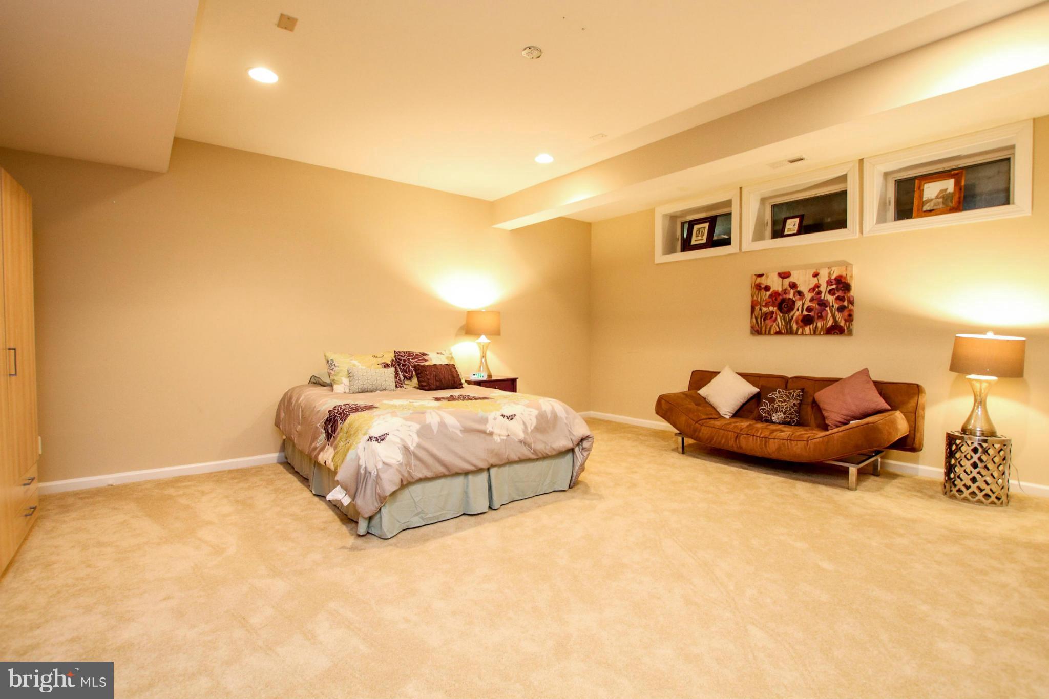 ROCK CREEK PARK - Residential