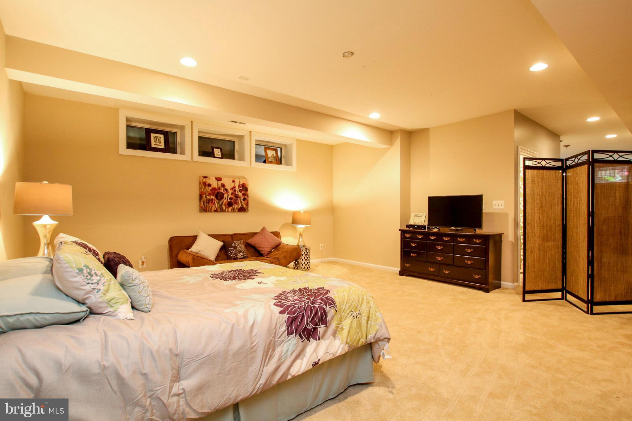 ROCK CREEK PARK - Residential