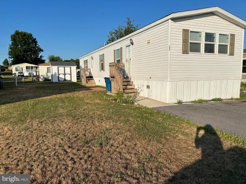 Photo for 207 CHESAPEAKE ESTATE