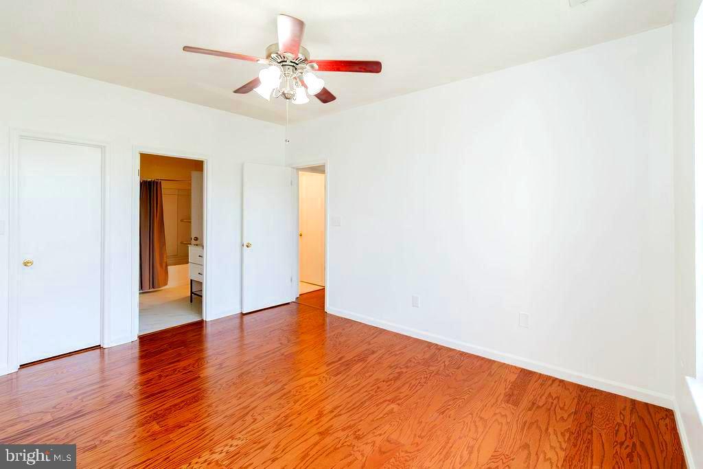 BRISTOL PARK - Residential