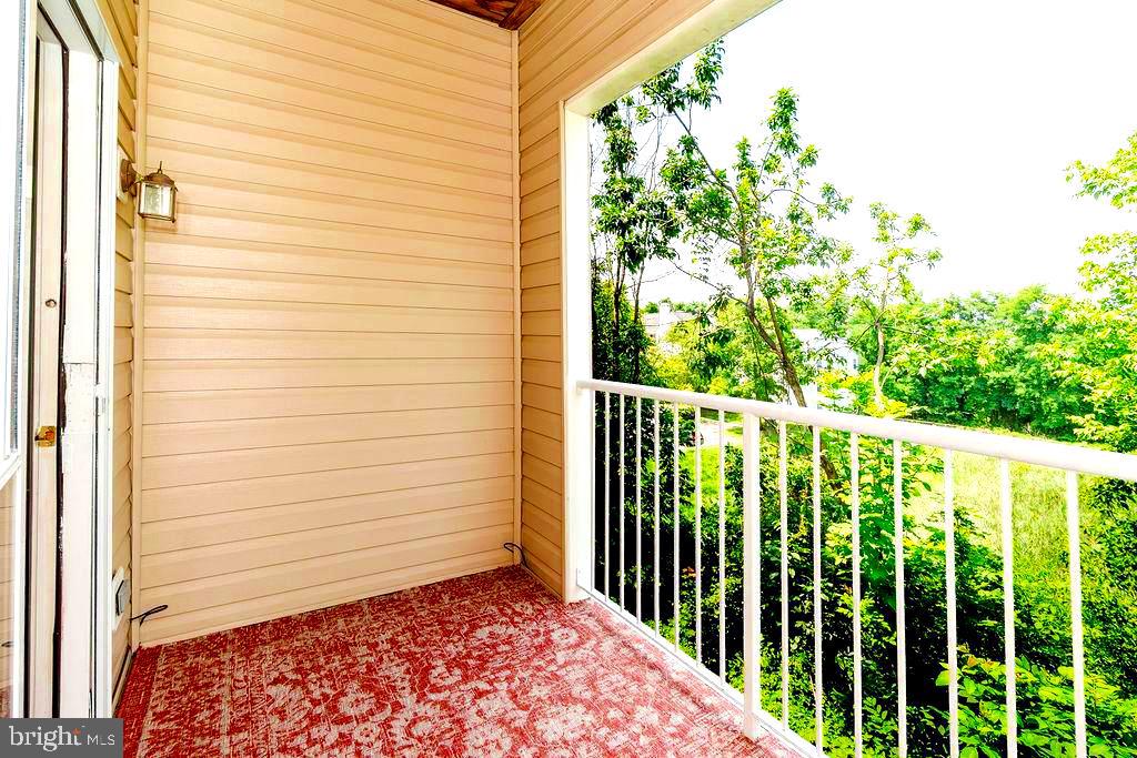 BRISTOL PARK - Residential