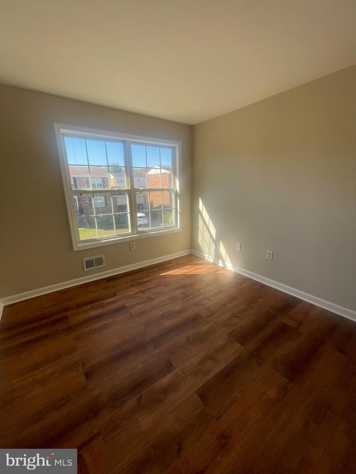 BONIWOOD - Residential Lease