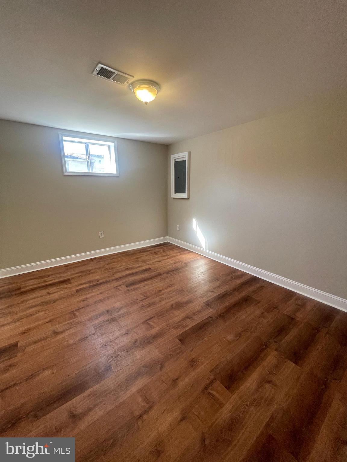 BONIWOOD - Residential Lease