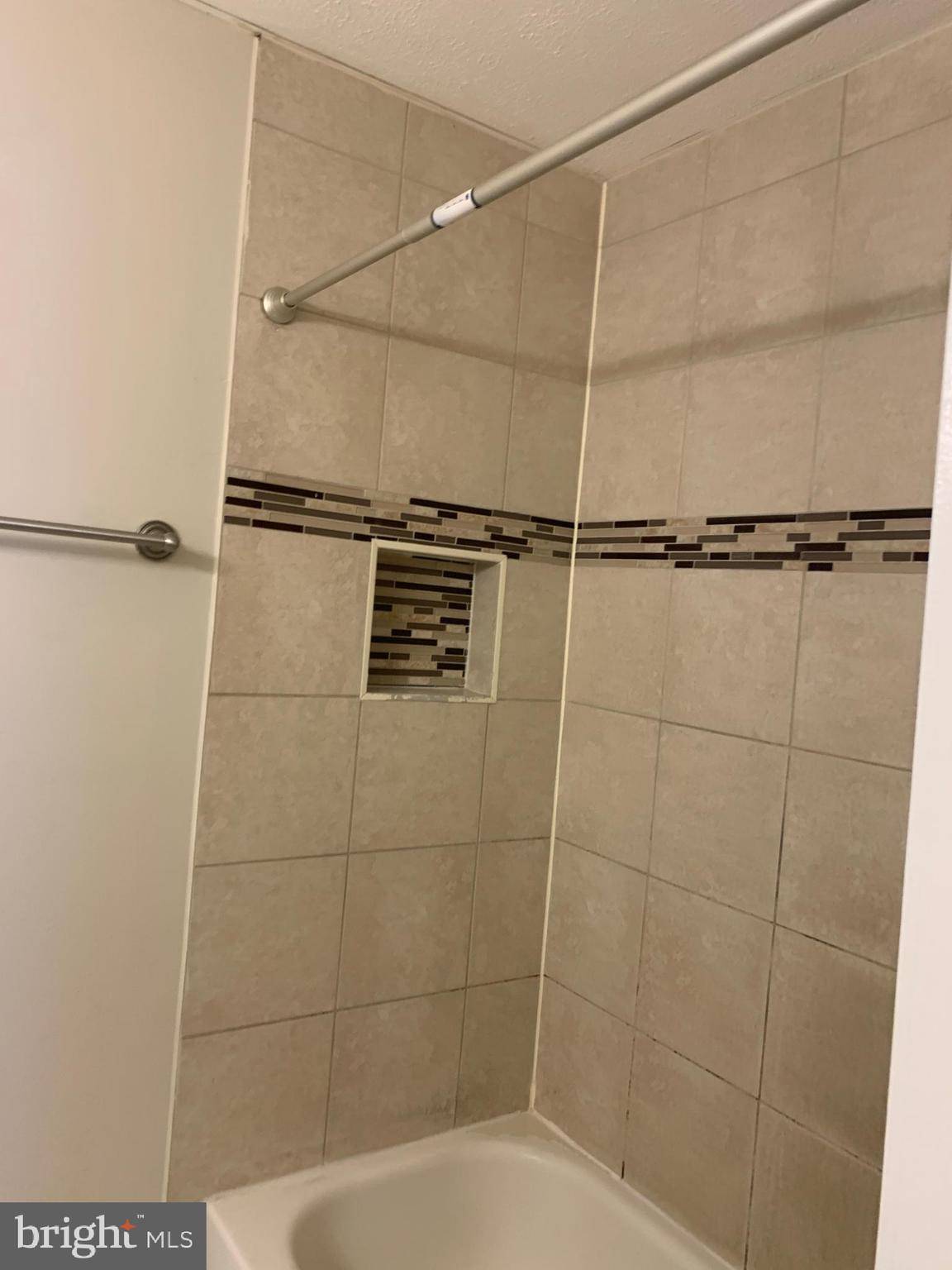 BONIWOOD - Residential Lease