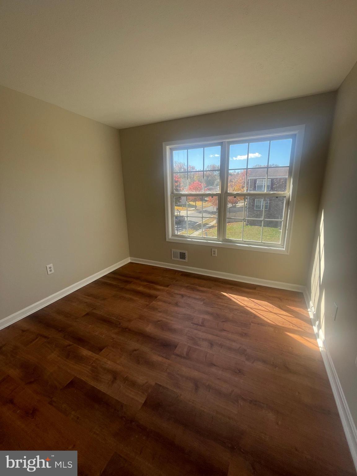 BONIWOOD - Residential Lease