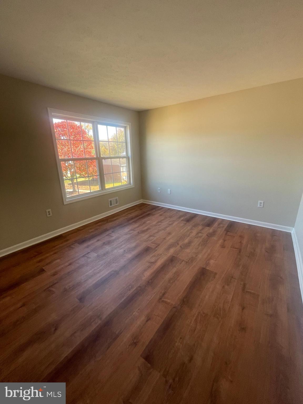 BONIWOOD - Residential Lease