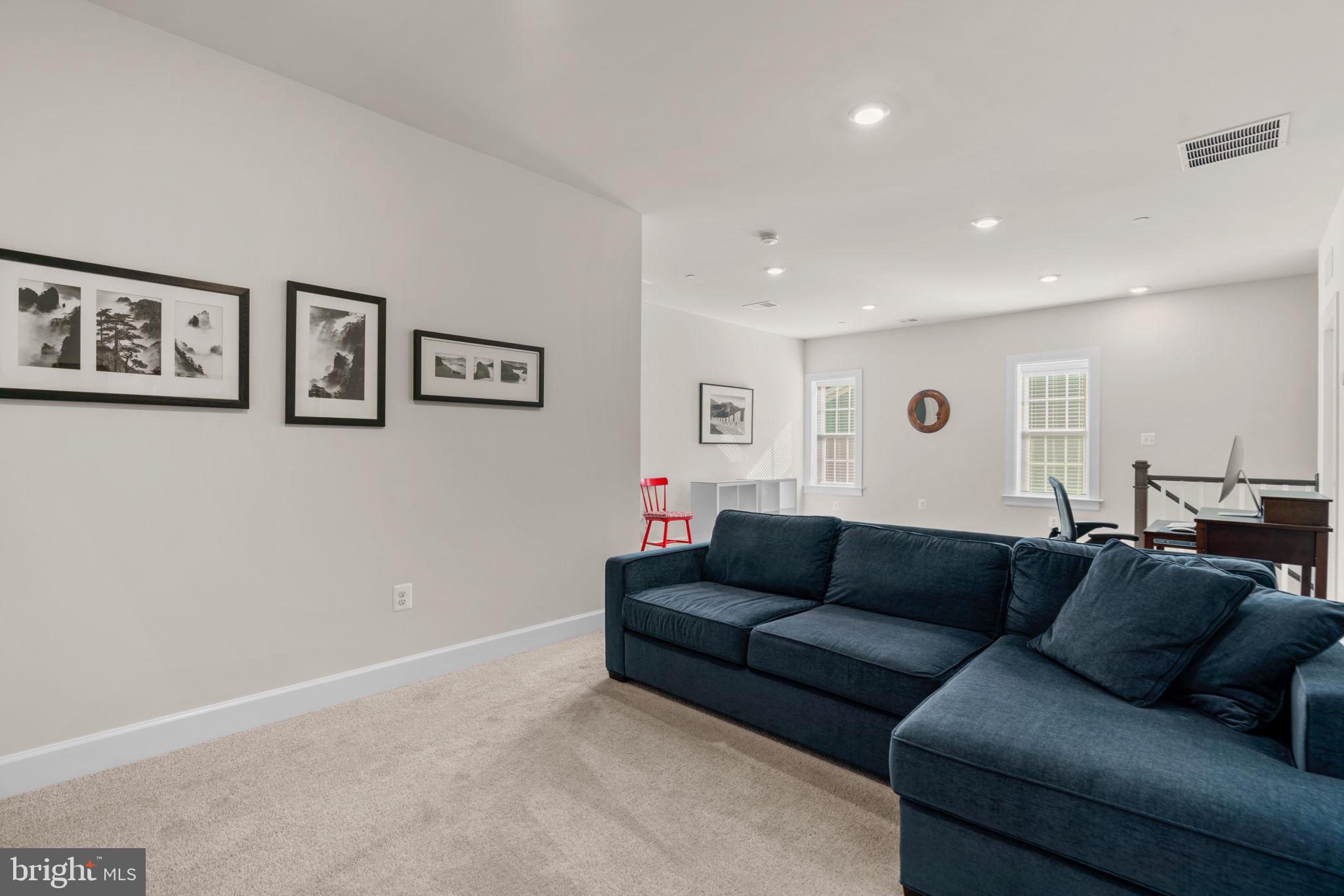 TURF VALLEY - Residential